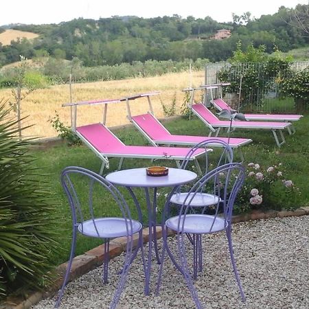 B&B Castellano Cerasolo Bagian luar foto